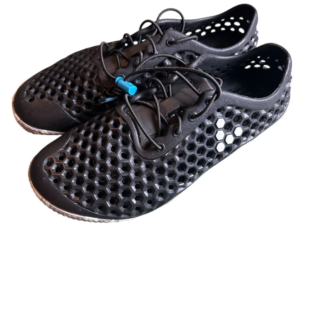VivoBarefoot Ultra III Bloom Water Shoes  Womens Black/Blue Sz 36 EU 5.5 US